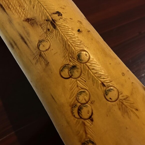 Vintage Handcrafted Wooden Walking Stick With Intricate Carved Design - Picture 3 of 4